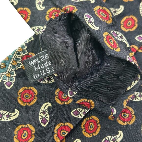 Villa Bugatti Neck Tie Italian Silk Black Red White Paisley Classic - Picture 8 of 8